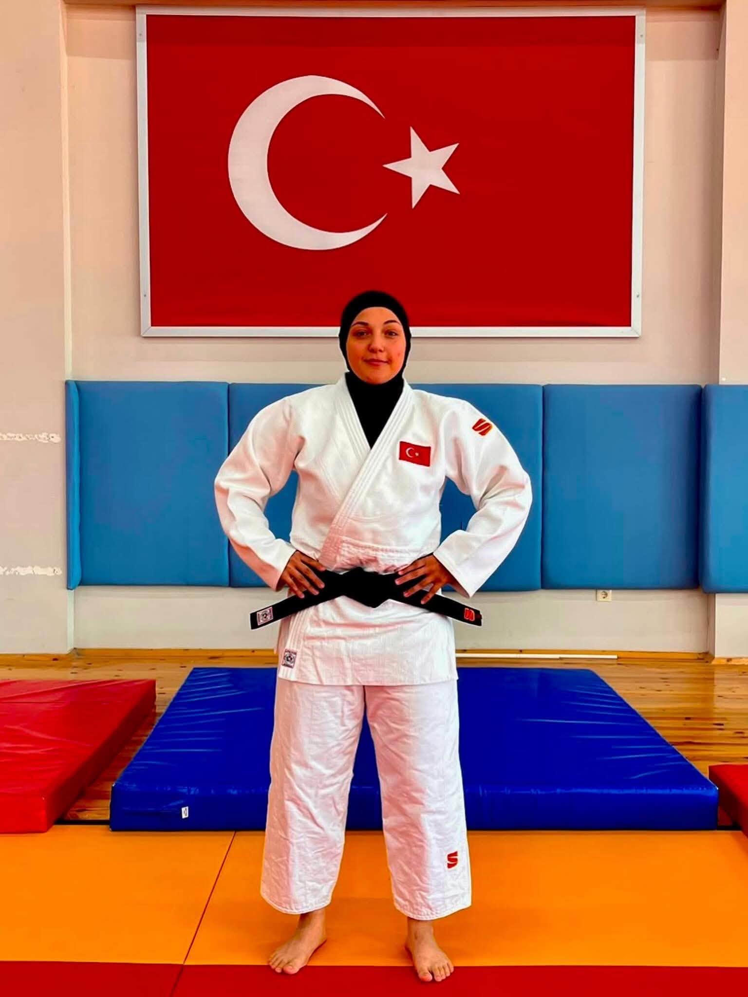 hatice1.jpg