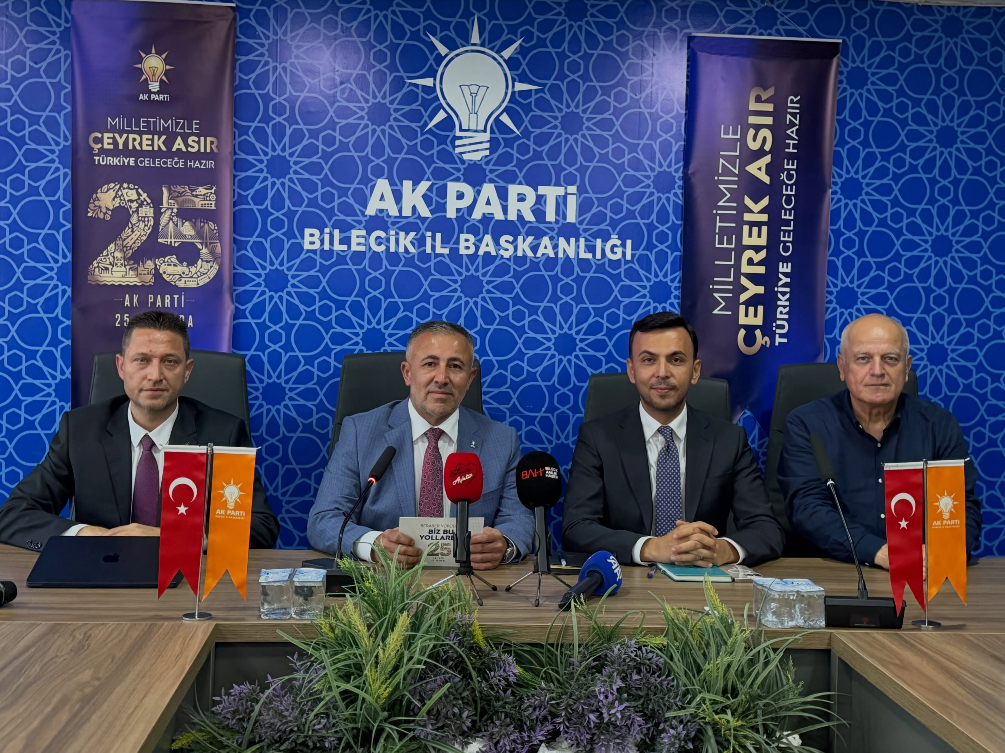 akp2.jpg