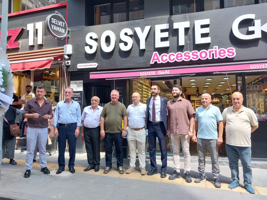 bilecik-haber-hukuk-siyaset-is-dunyasi-acilista-biraraya-geldi-130504.jpg