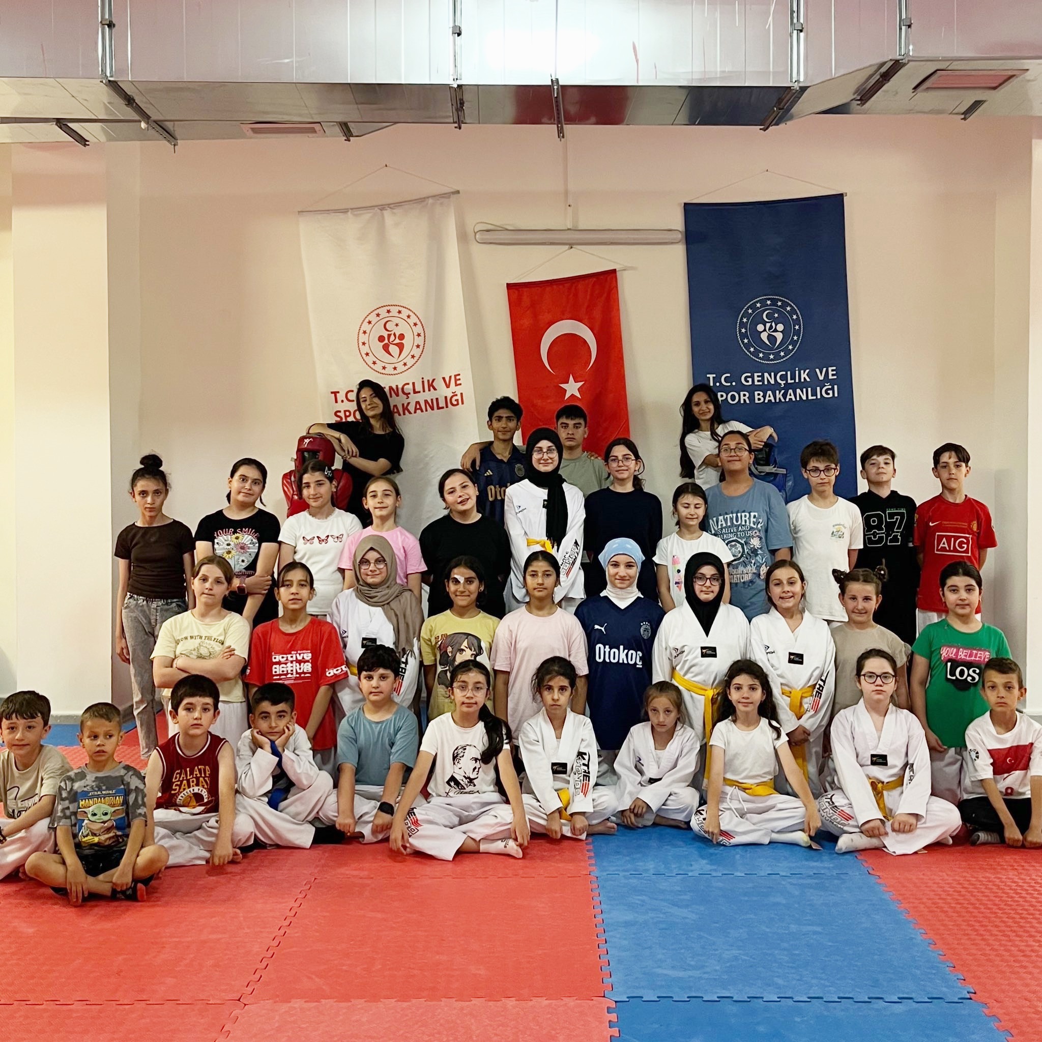 minik-sporcular-taekwondo-jpg.jpeg