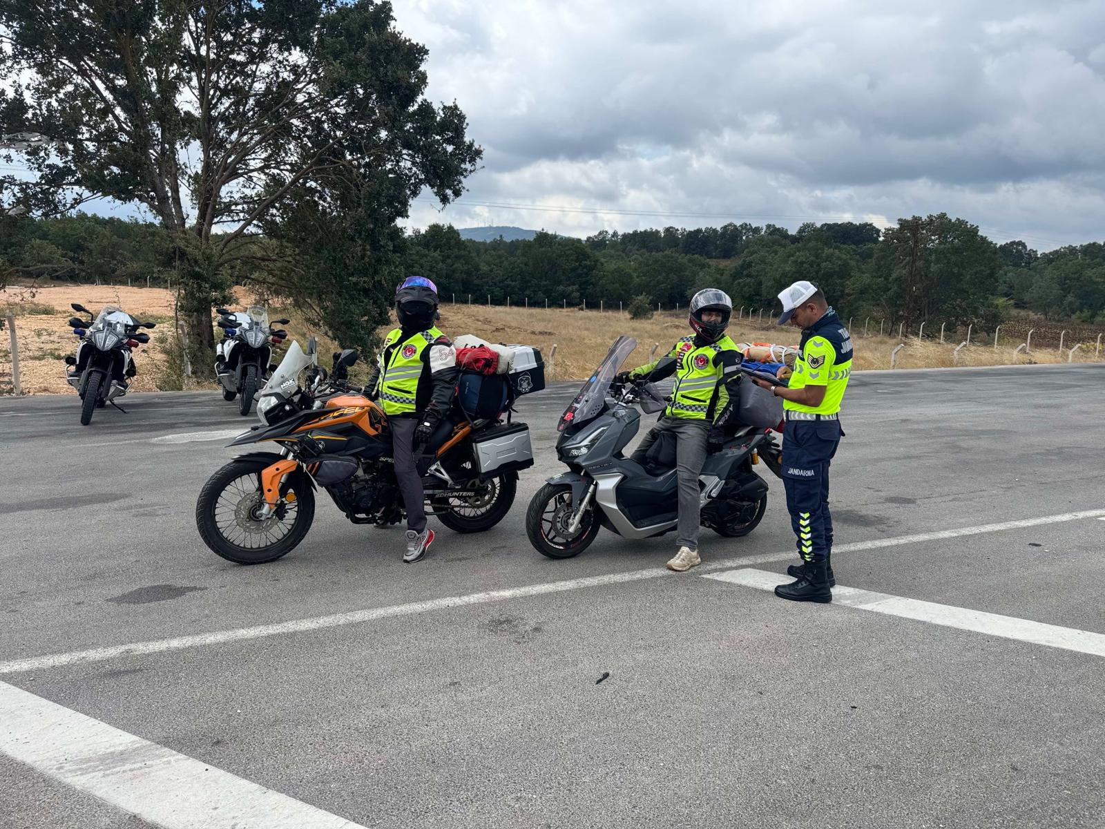 moto1.jpeg