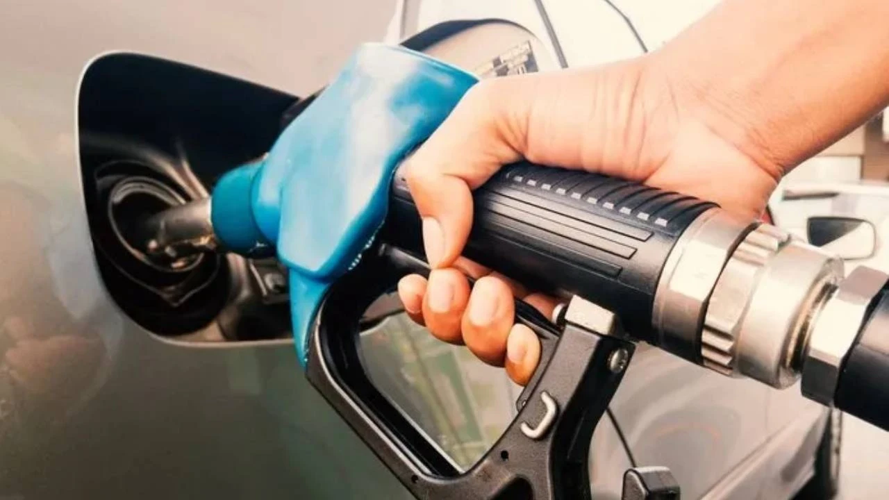 motorine-dev-zam-geliyor-litre-fiyati-90-tlyi-gececek-fd1i-cover.webp