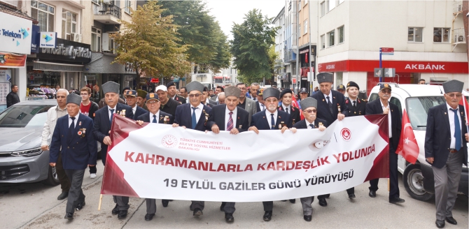bilecikte-anlamli-yuruyus1.jpg