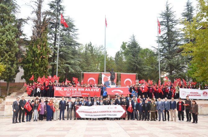 bilecikte-anlamli-yuruyus4.jpg