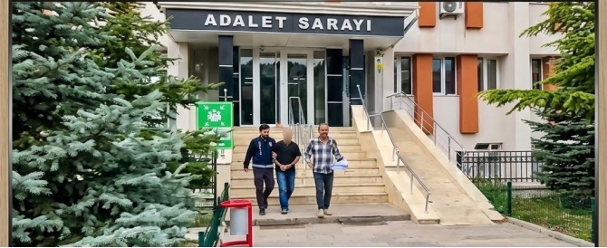 insaattan-caldi-polisten-kacamadi1.jpg