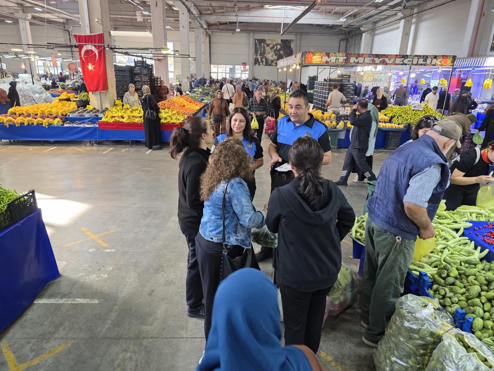 polis2.jpeg