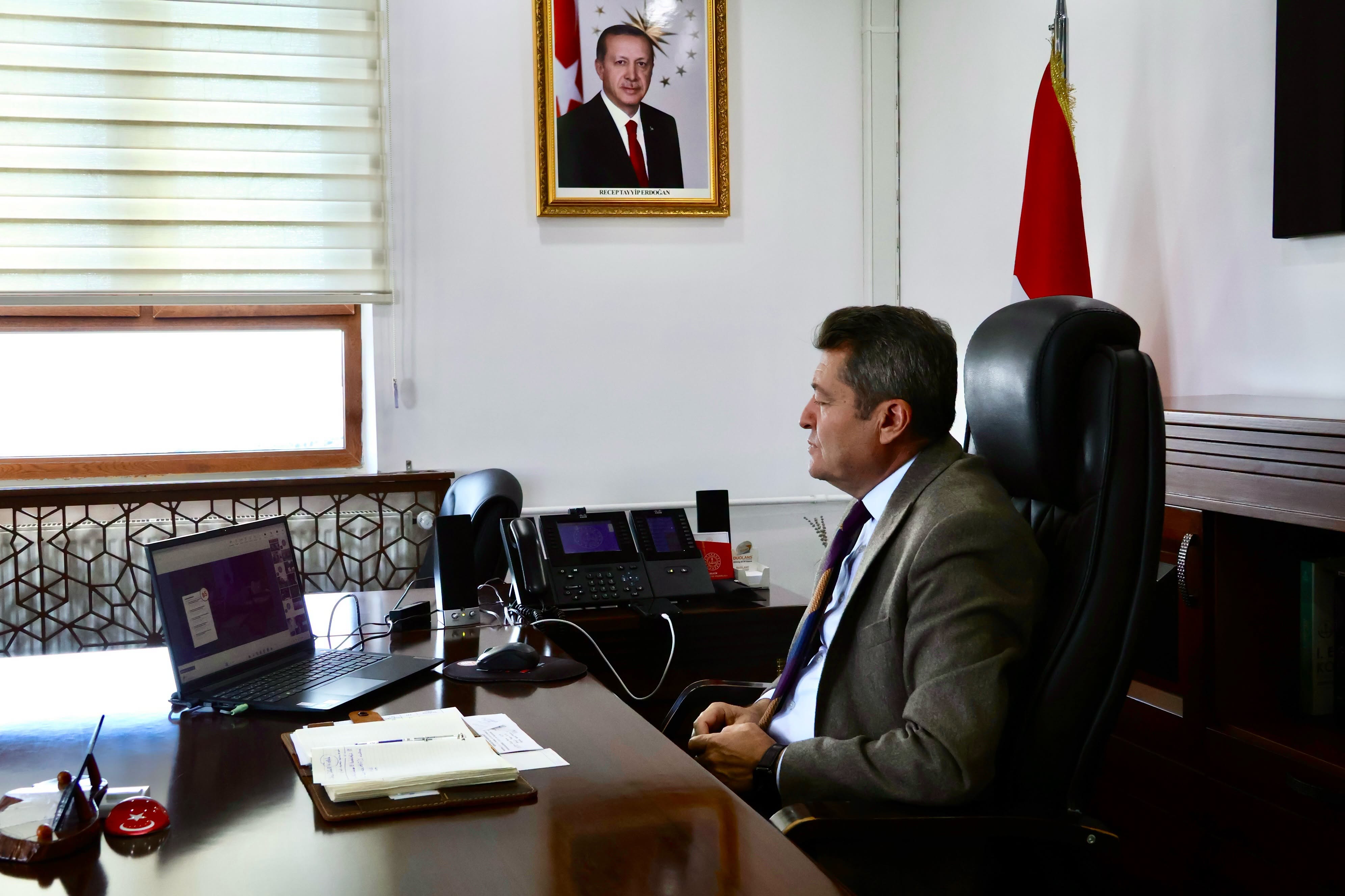 simsek2.jpeg