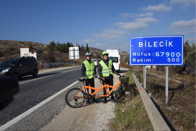 gorme-engelli-genc-35-km-pedal-cevirdi3.jpg