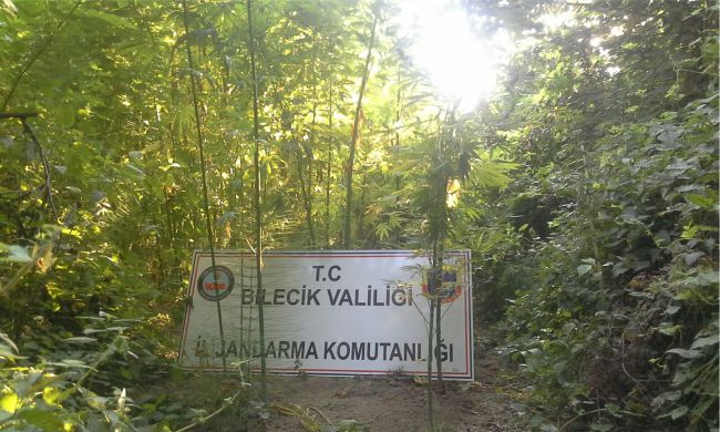 jandarmadan-uyusturucuya-gecit-yok2.jpg