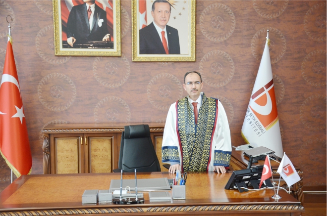 rektor-beydemir-gorevi-devraldi5.jpg