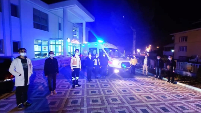 yenipazara-tam-tesekkullu-ambulans2.jpg