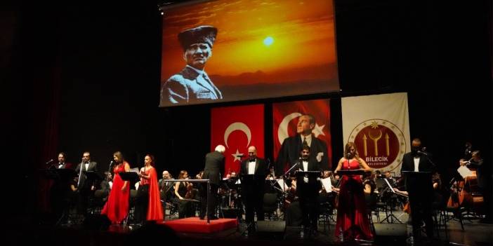 Senfoni orkestrası Bilecik'te sahne aldı